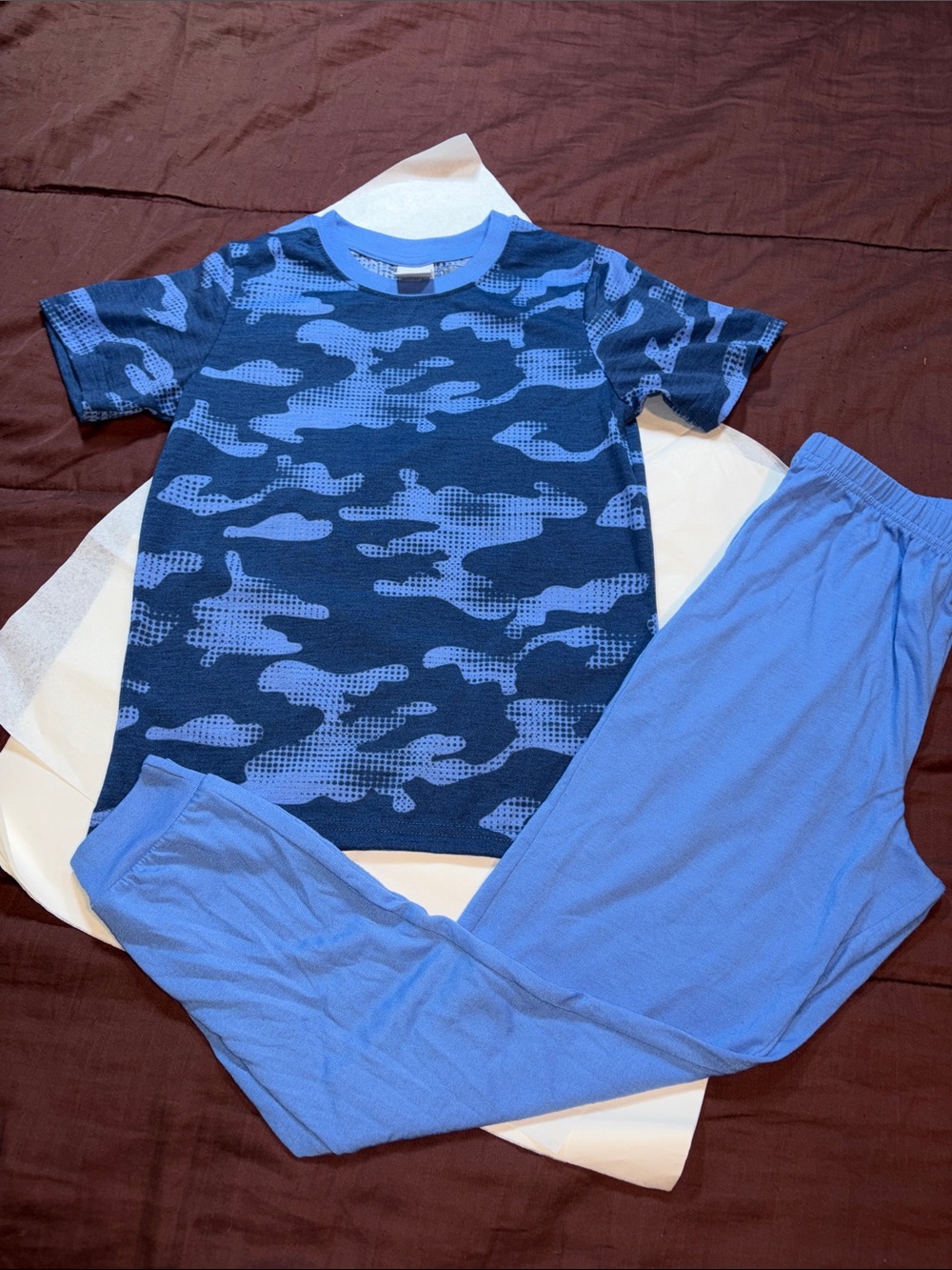 Boy’s Pajamas by Jellifish Kids Brand.   EUC!